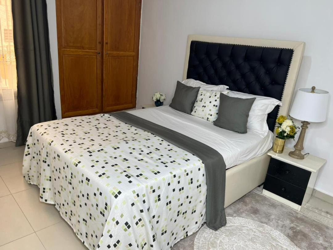 VIP Wohnung Ndogbong