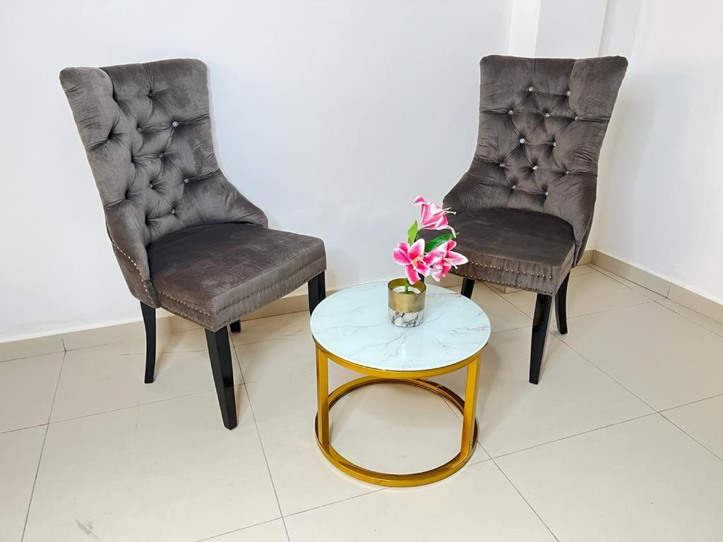 VIP Wohnung Ndogbong