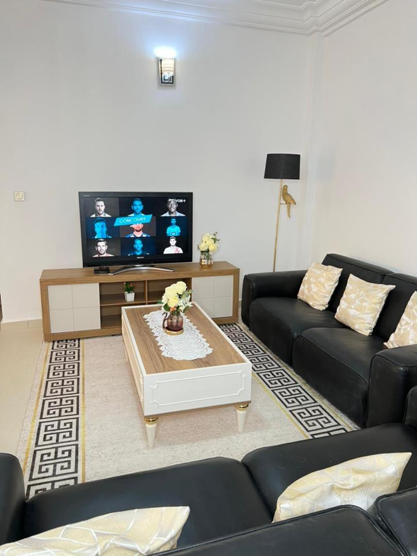 VIP Wohnung Ndogbong