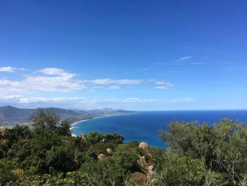 Villa Agasi piscina e vista mare