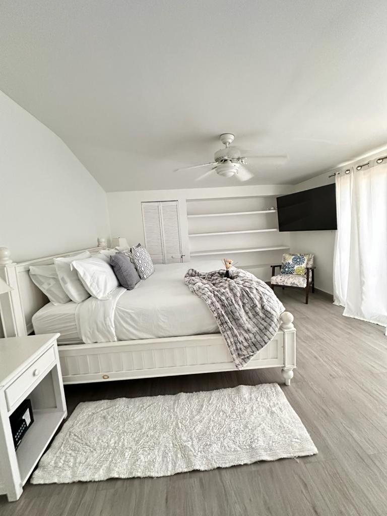 A'Viva Grace Bay - Alta3
