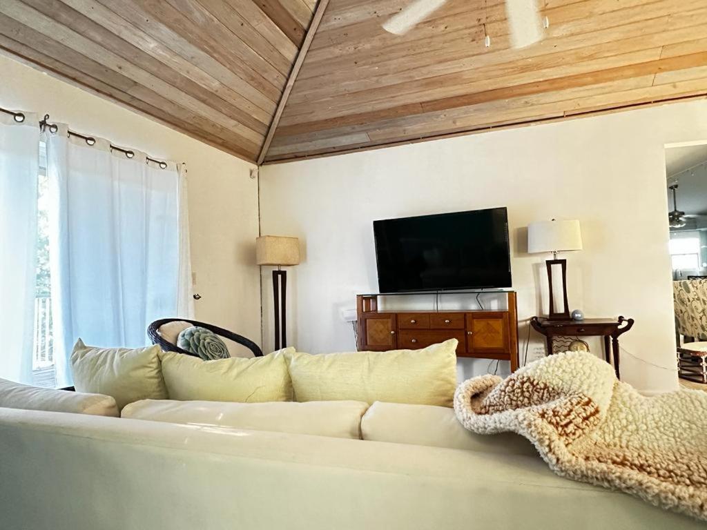A'Viva Grace Bay - Alta3