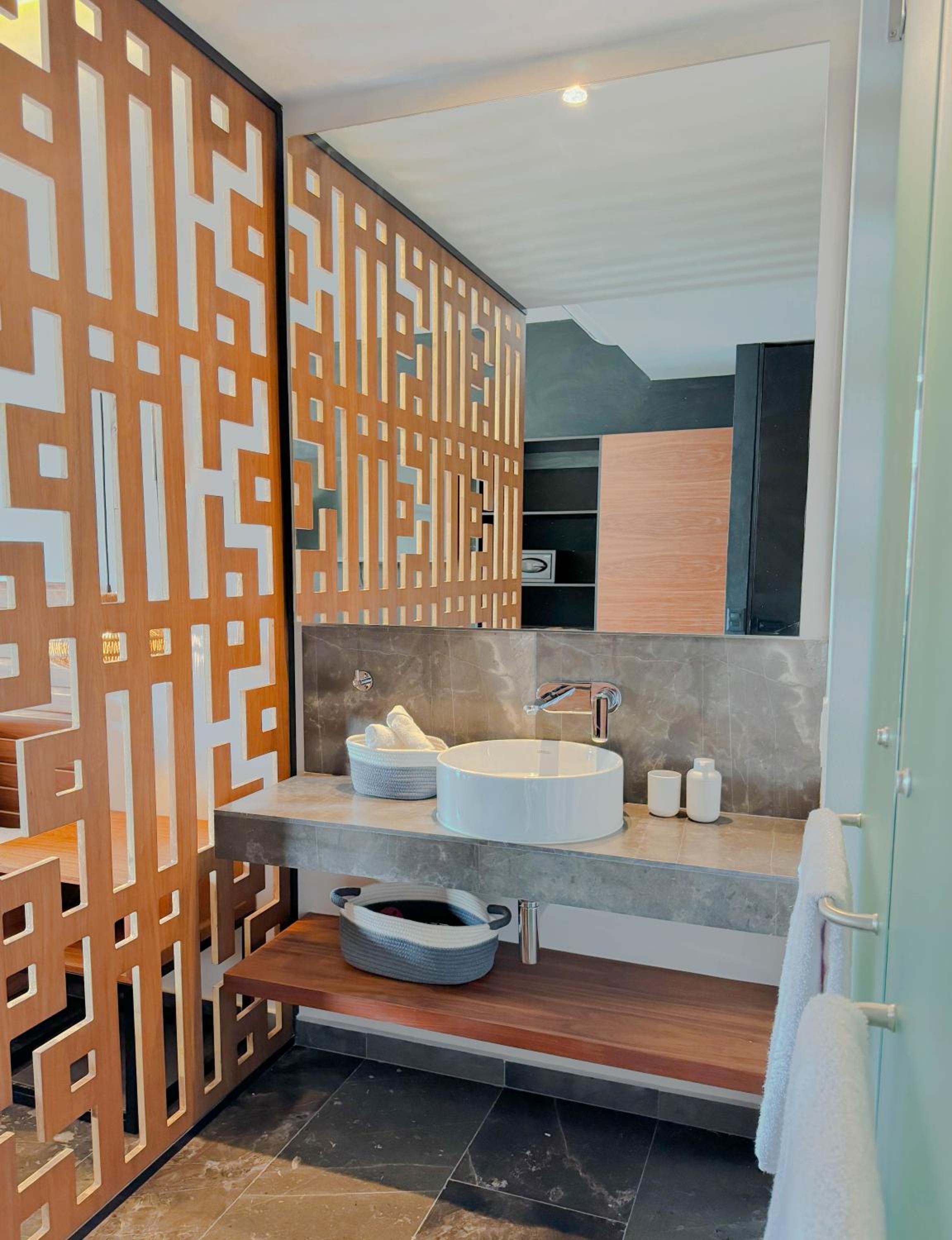 Luxury Studio-private individual pool-IIK C409 By Sandy Powerful