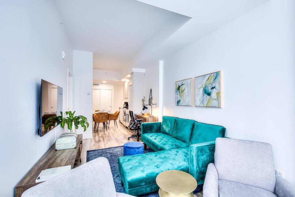 Executive Suite Corporate stays Heart of Downtown
