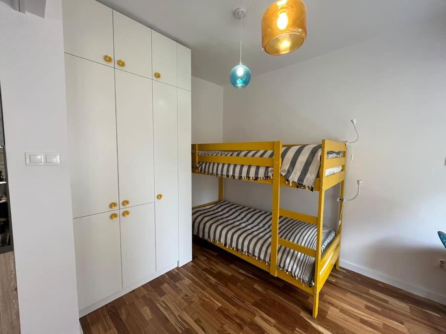 Family friendly downtown apart