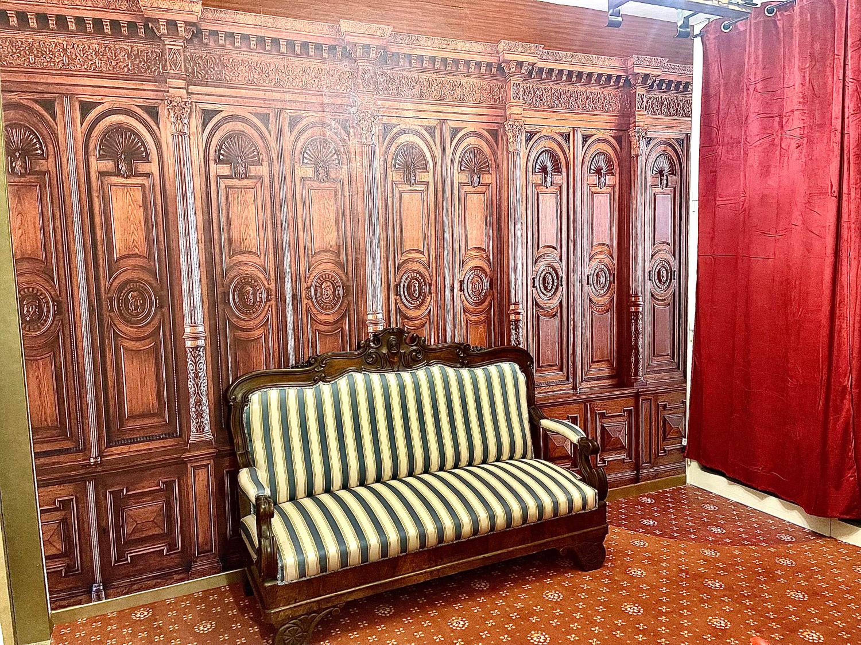 lounge
