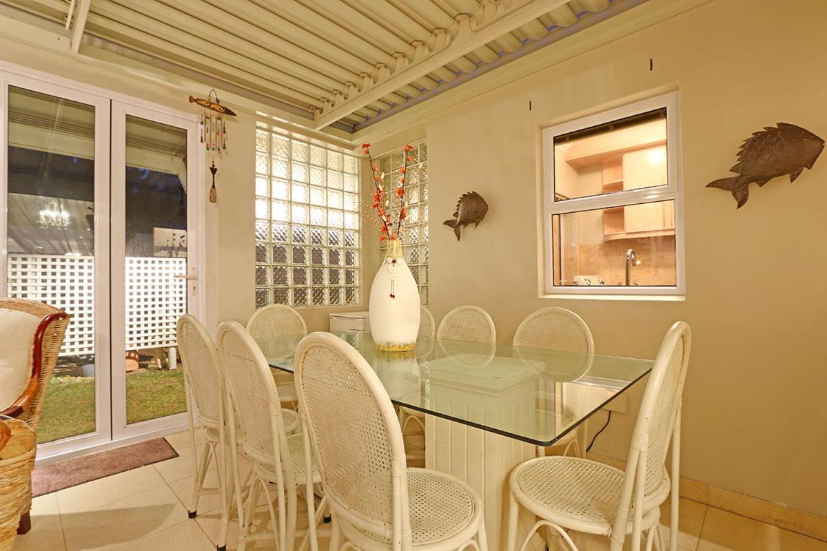 Bayview 30 by HostAgents