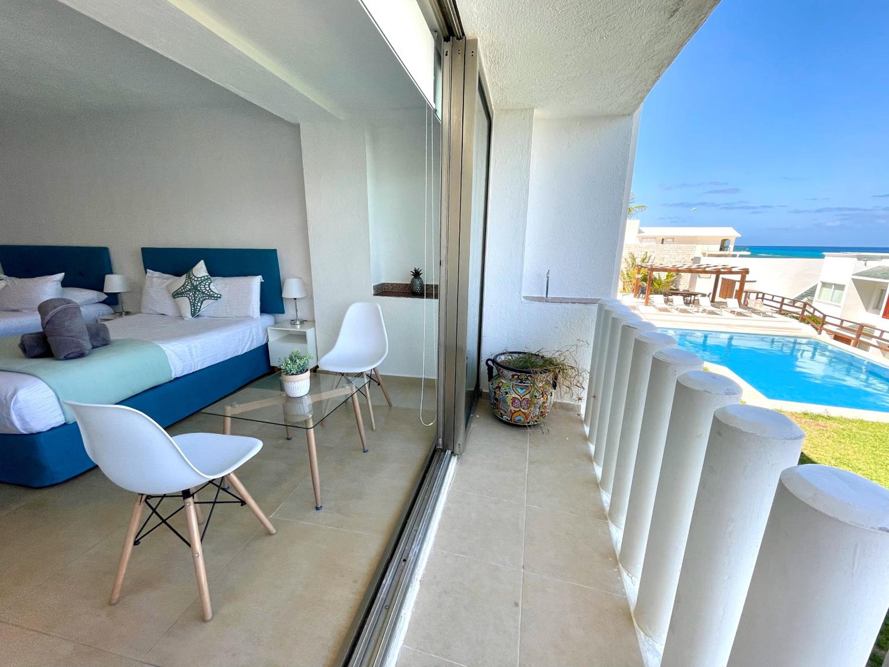 Beachfront Residence with Pool & Stunning Views