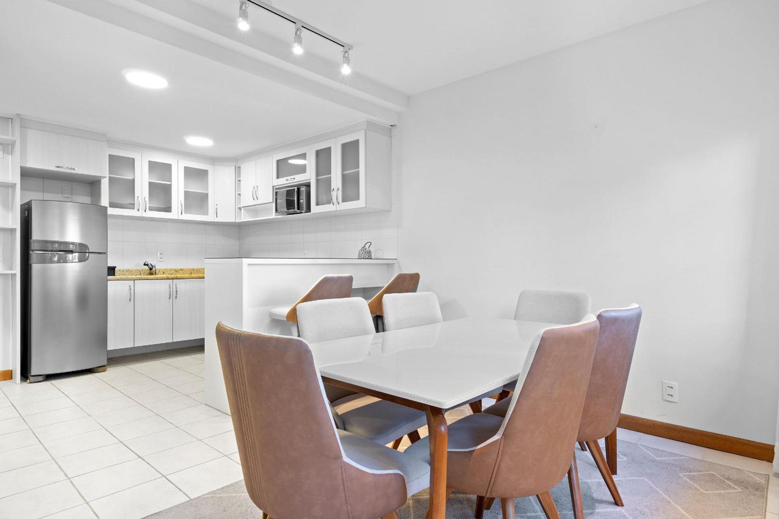 Bosque de Viena Duplex by Achei Gramado