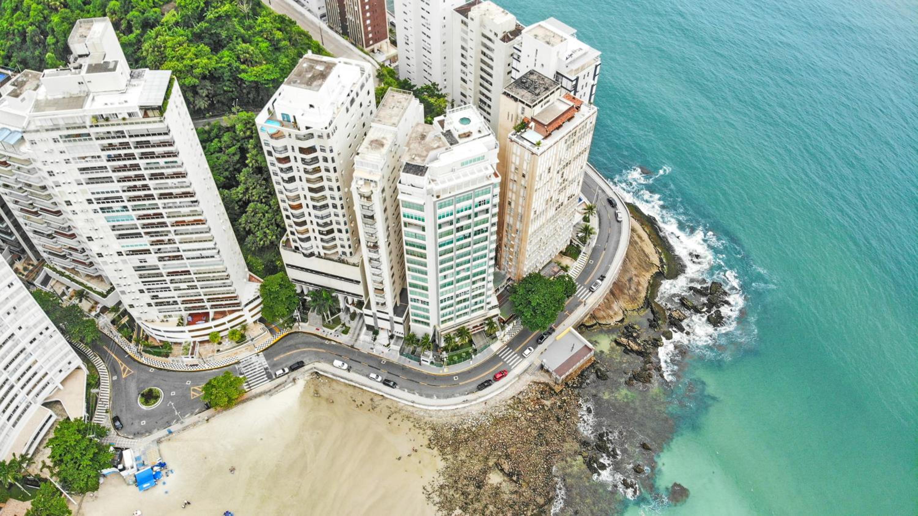 Vista incrível Beira-Mar Espaçoso 4 Qts AC