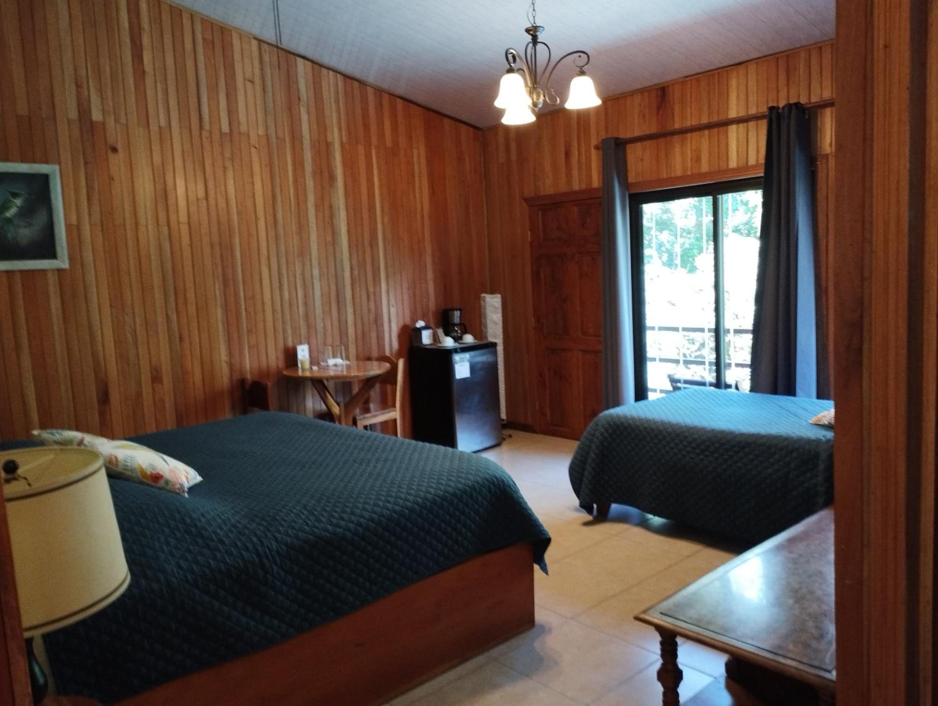 Cala Lodge