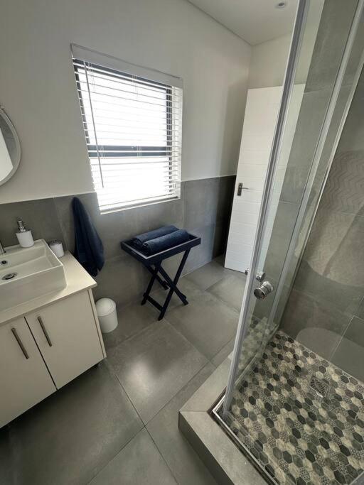 Ocean View Villa - Upper view 2