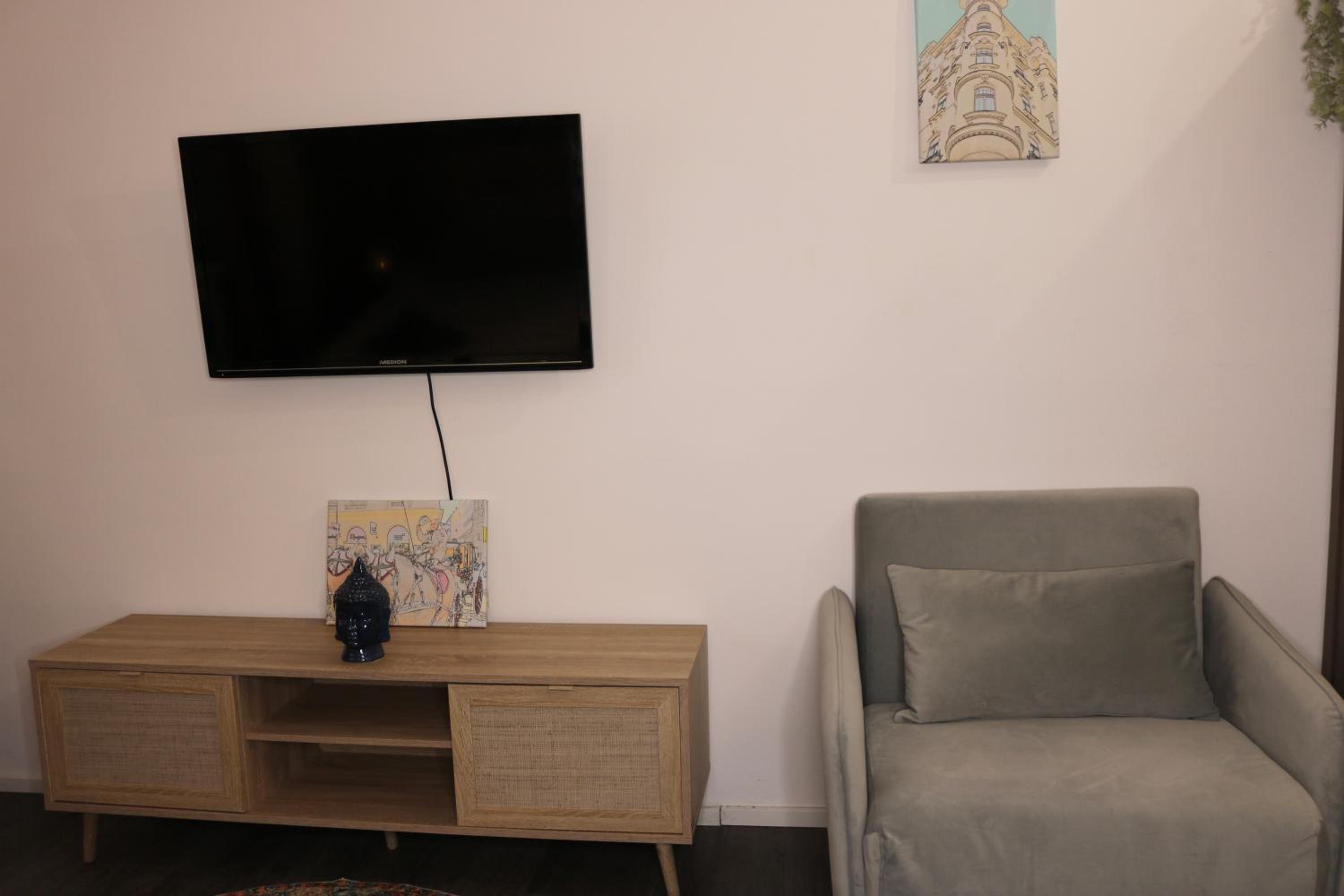Philux City Apartment