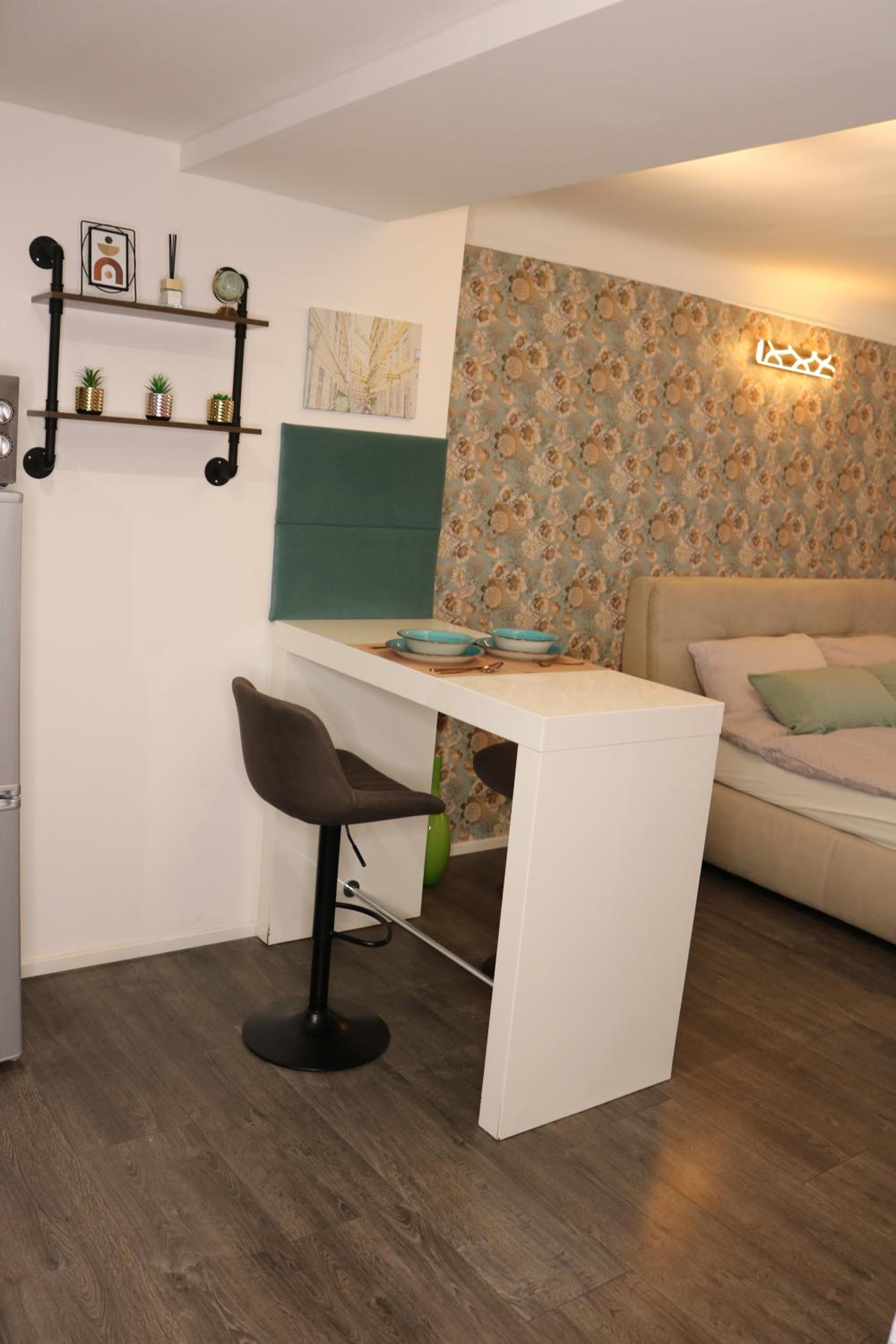 Philux City Apartment