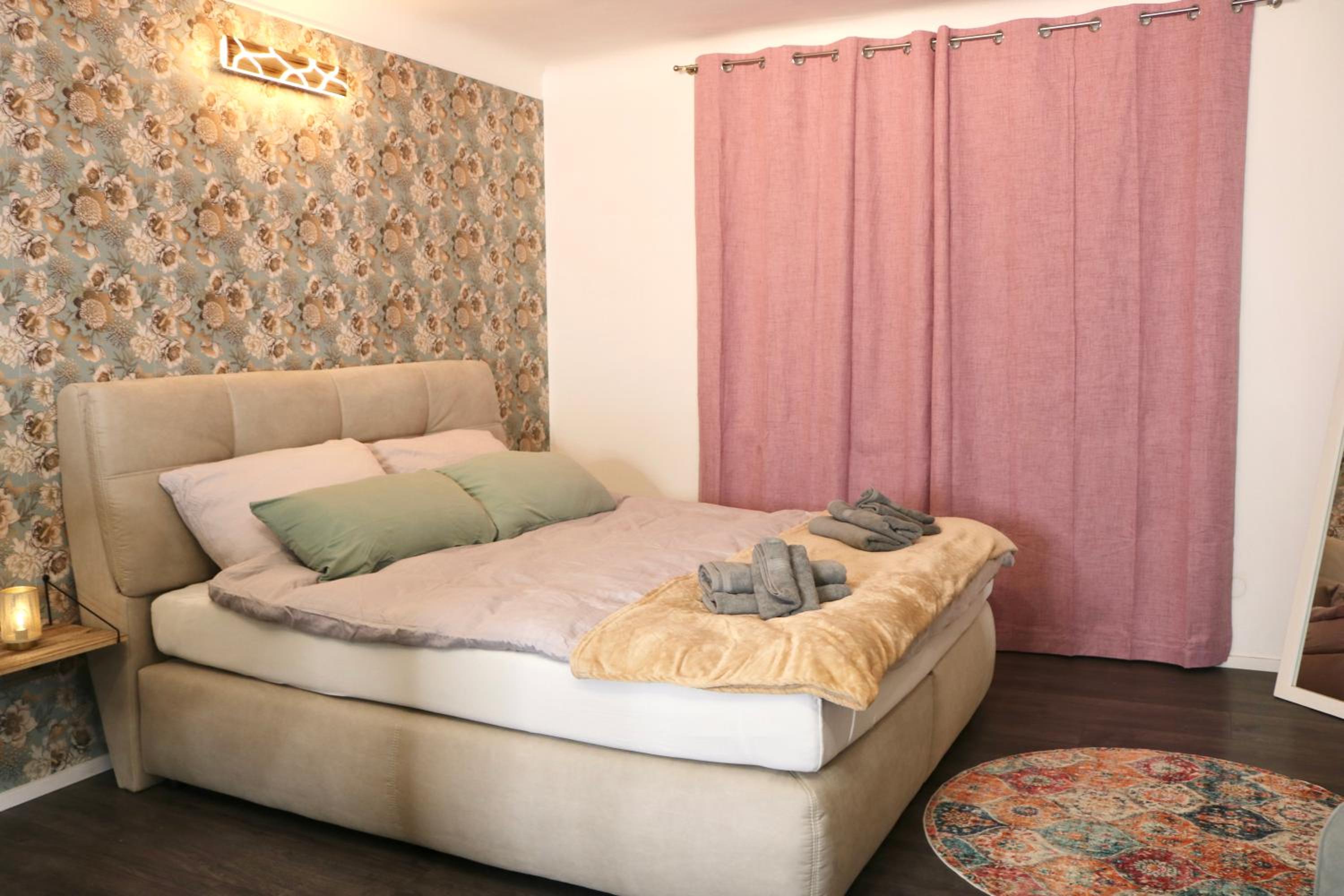 Philux City Apartment