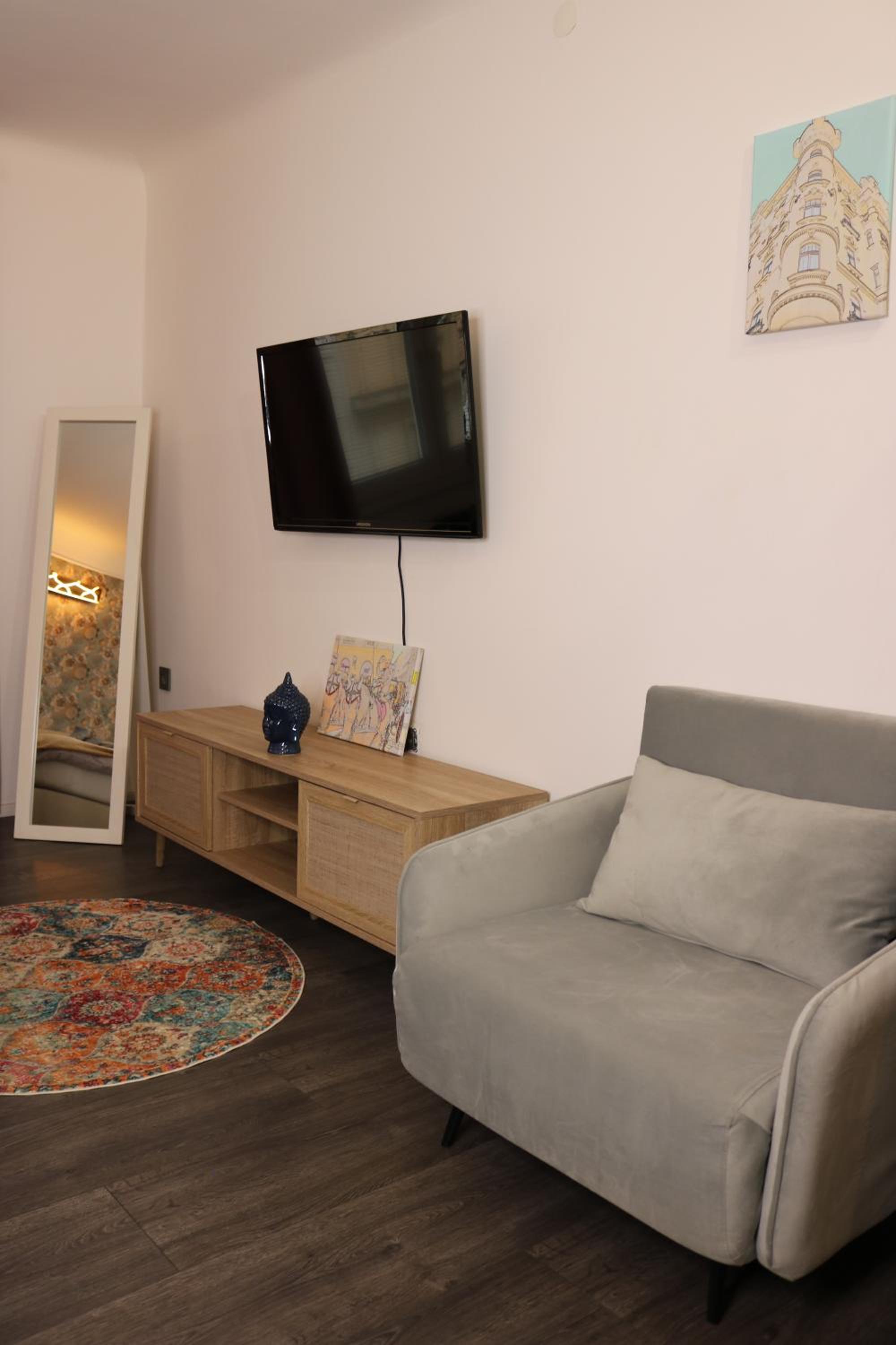 Philux City Apartment