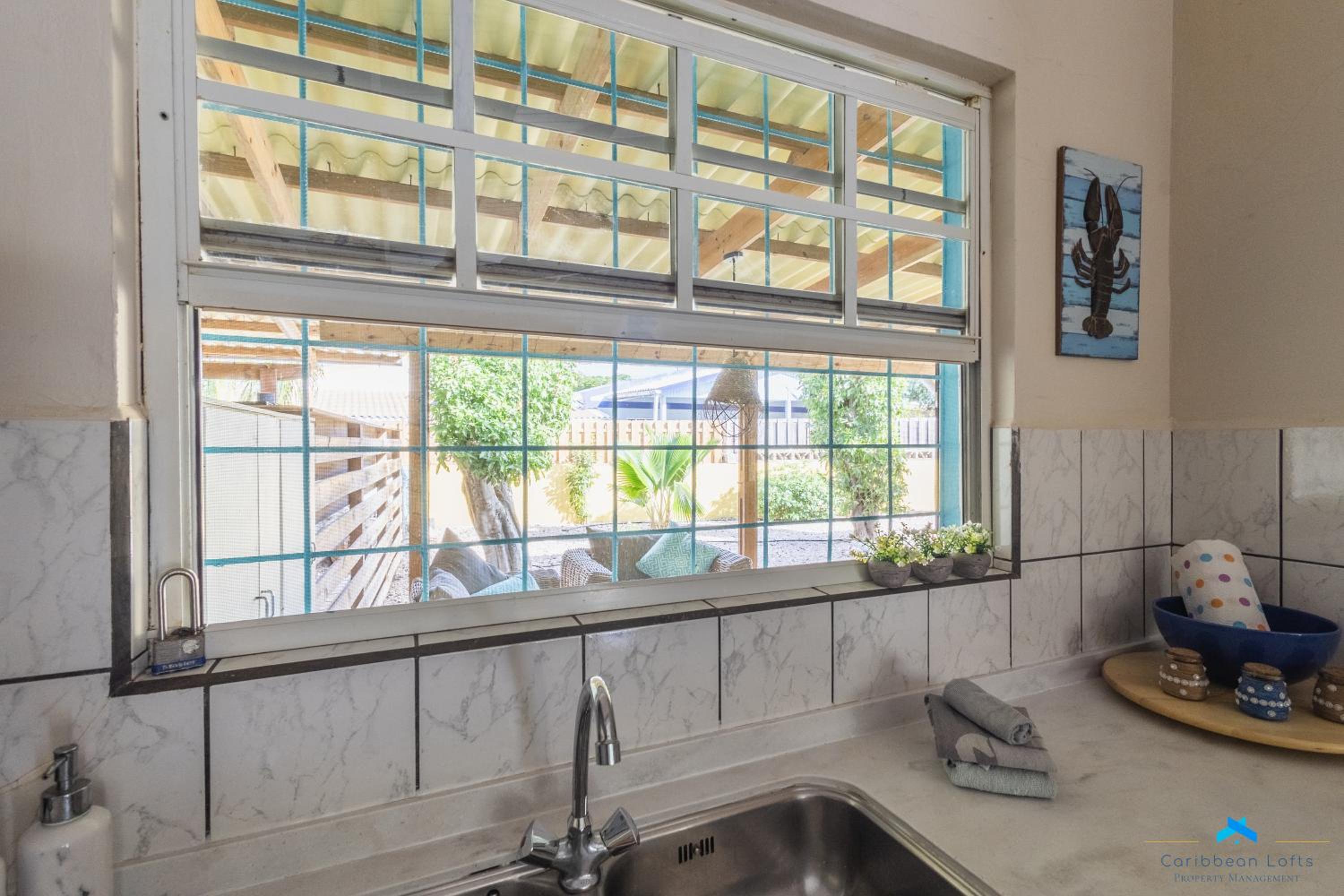Caribbean Vibes / 2 bedroom house with big terrace
