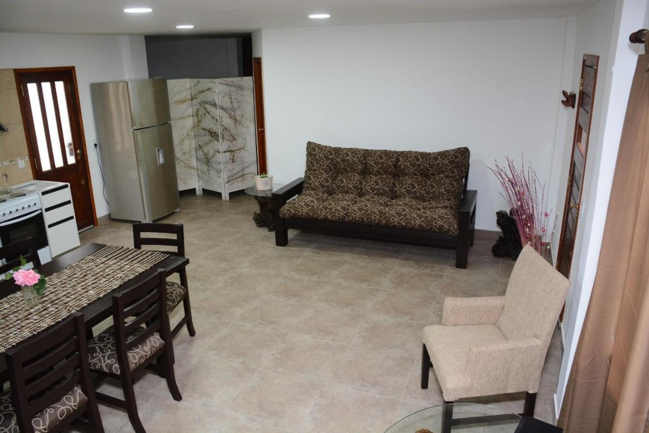 La casita de Sue solo para familias reserva solo con seña