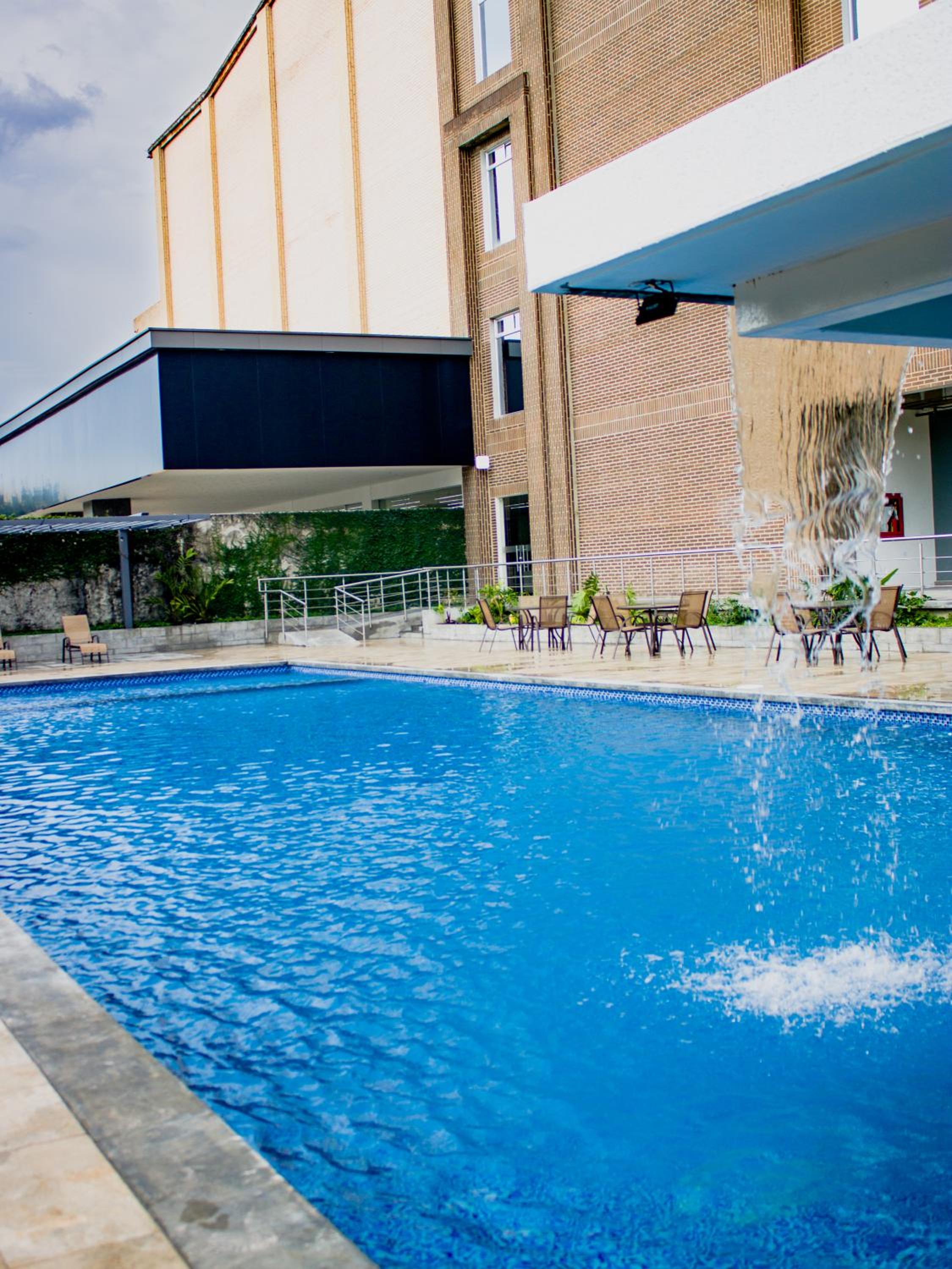 Juniotel Hotel Boutique view 4