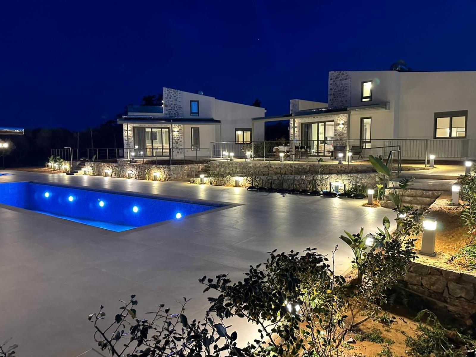 Mitos Villas