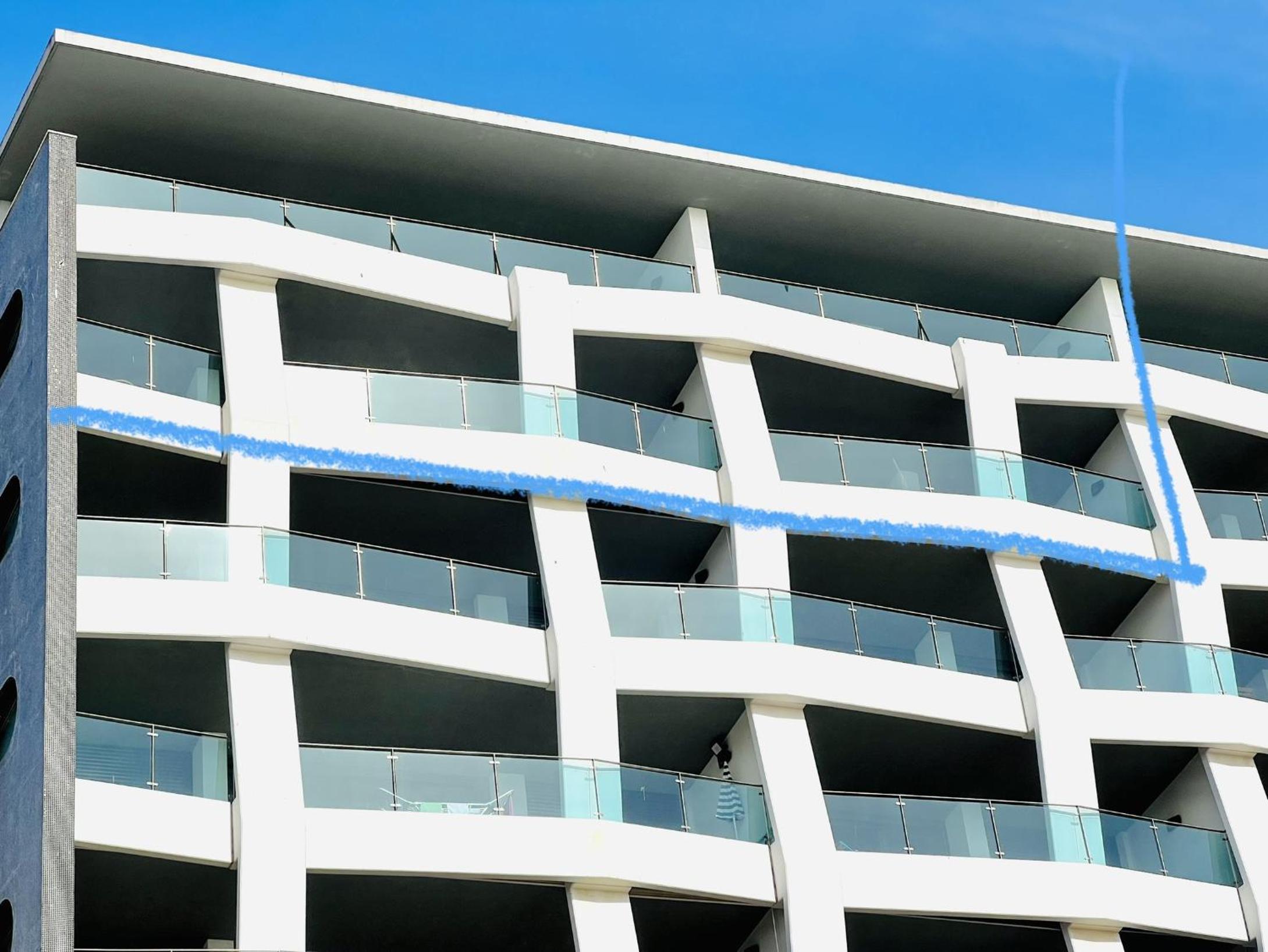 Front Line, Sea View, luxury Penthouse in Caparica view 2
