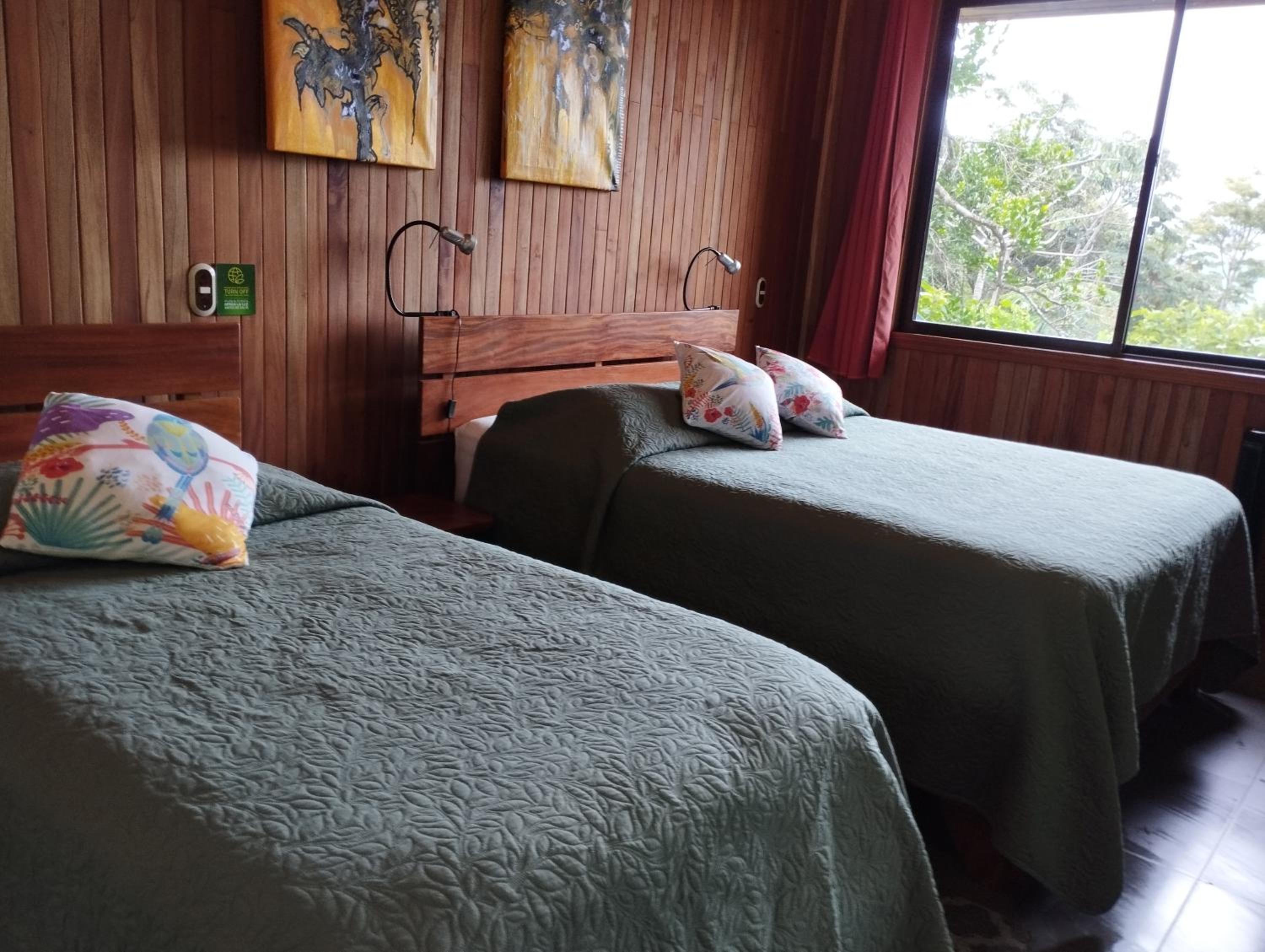 Cala Lodge