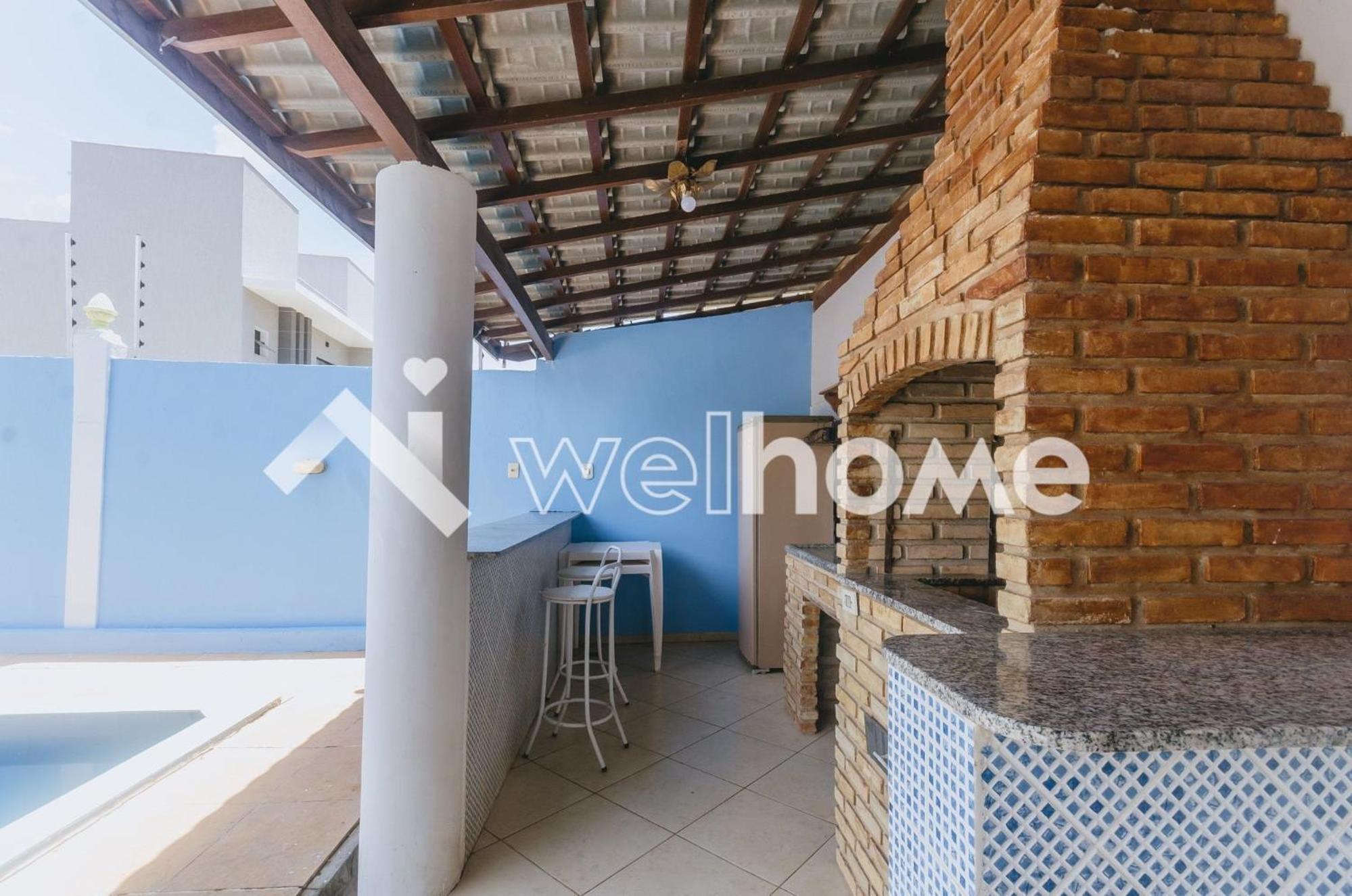 Casa com piscina e churrasqueira em Camaçari