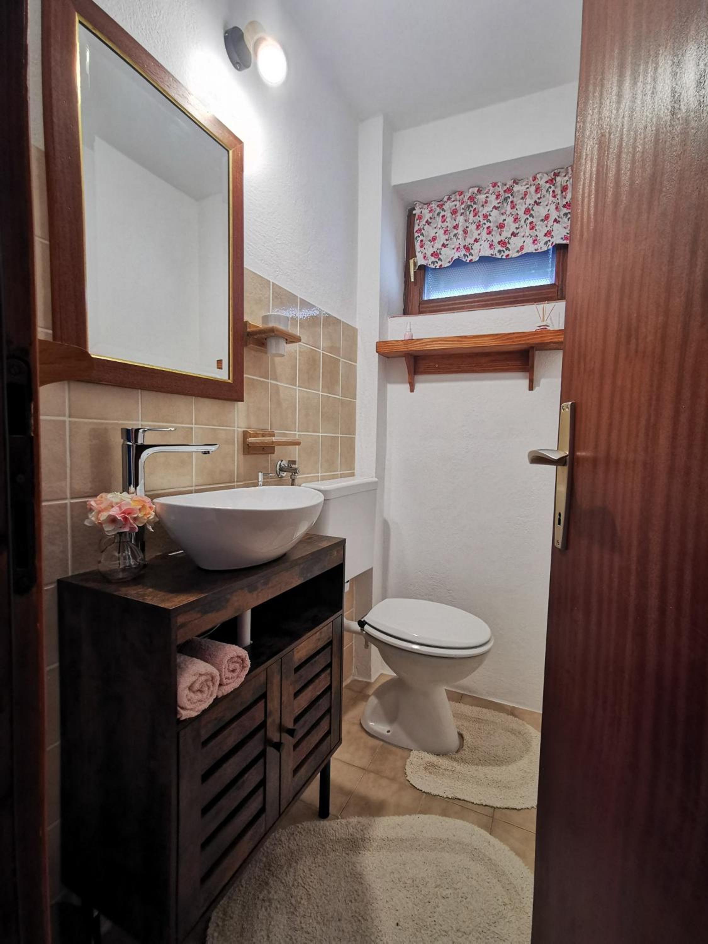 Holiday home Sovica view 5