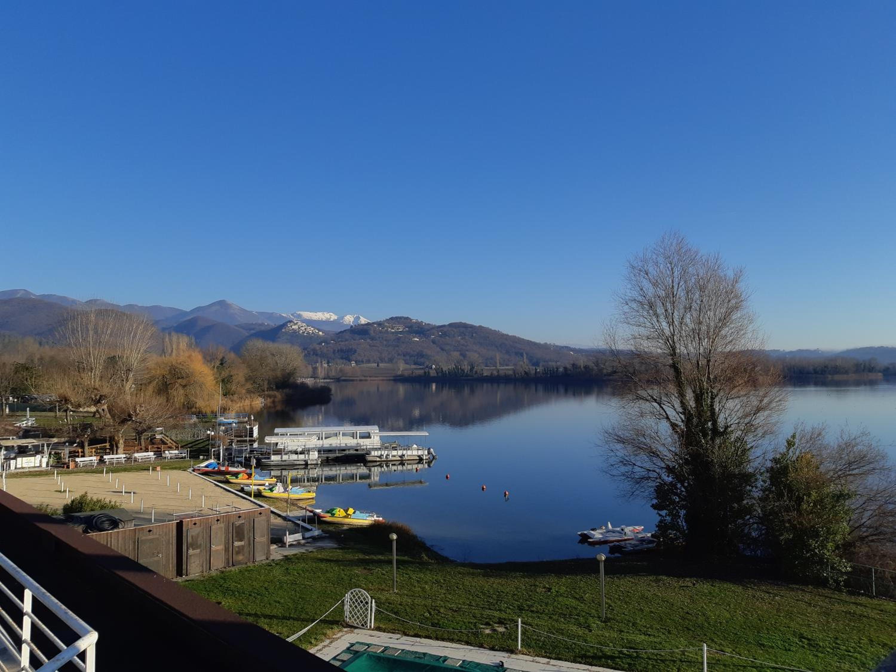 Sopra le nuvole view 4