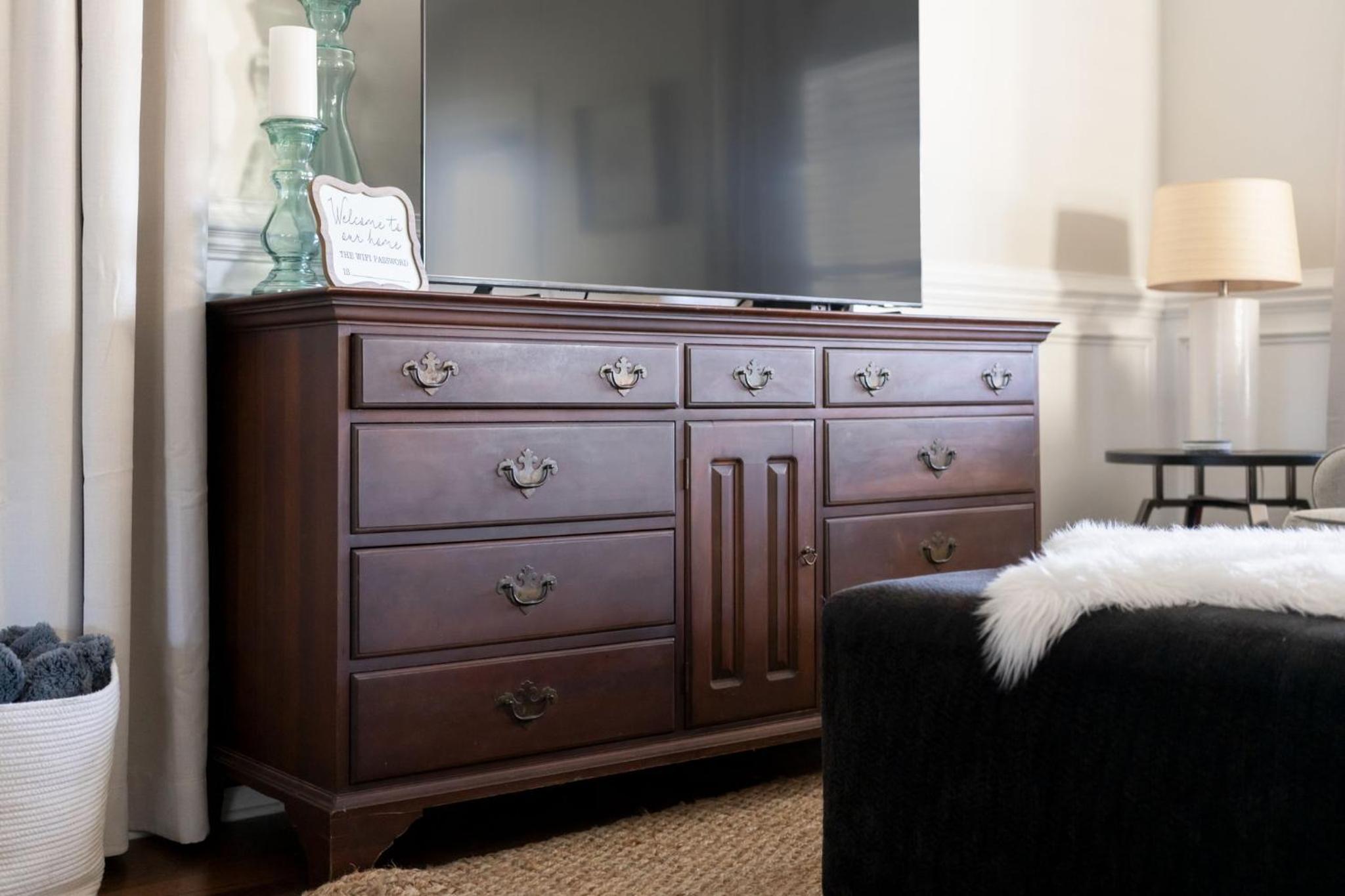 Downtown Wilmington Home ~ Pet Friendly