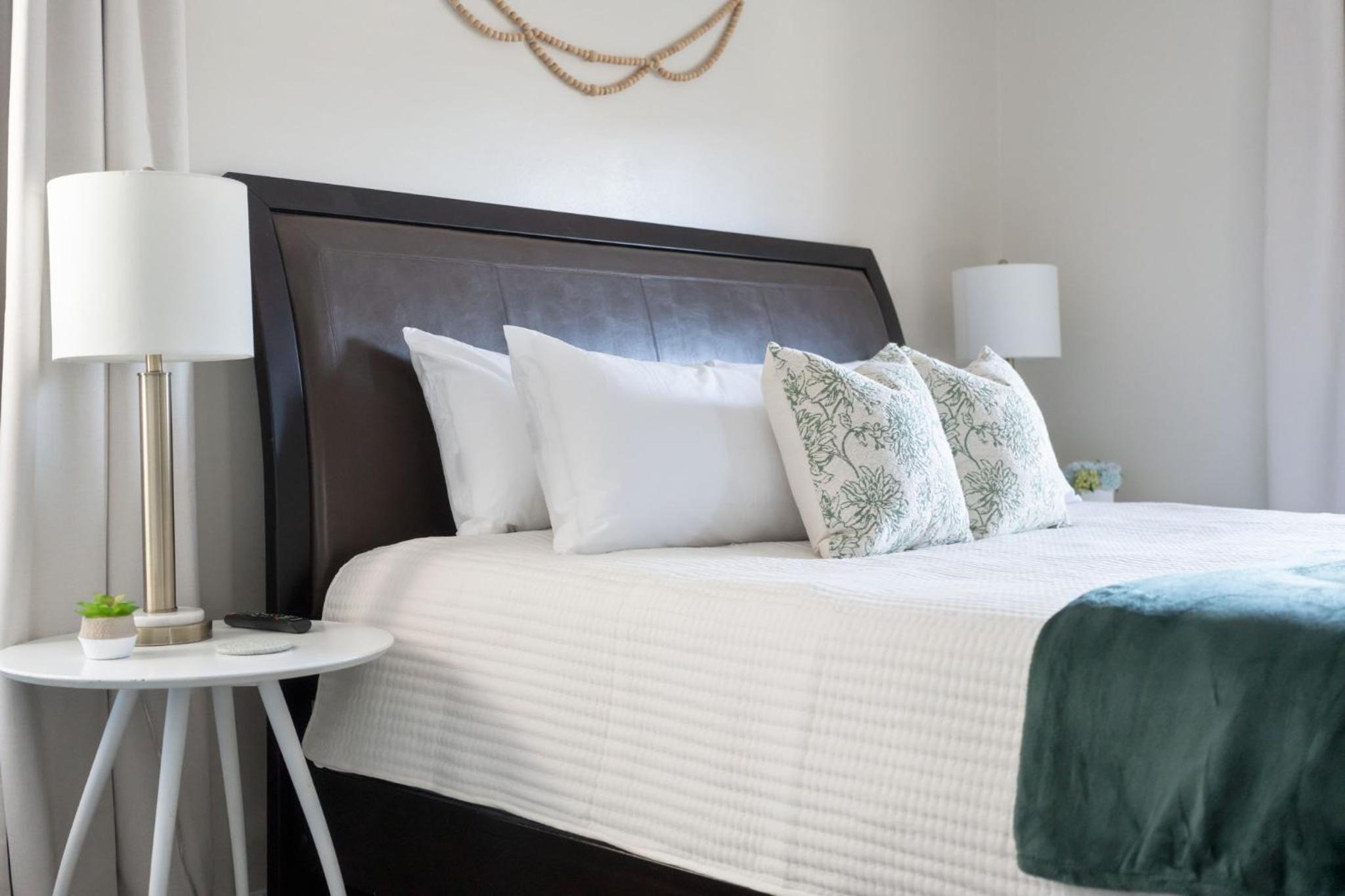 Downtown Wilmington Home ~ Pet Friendly