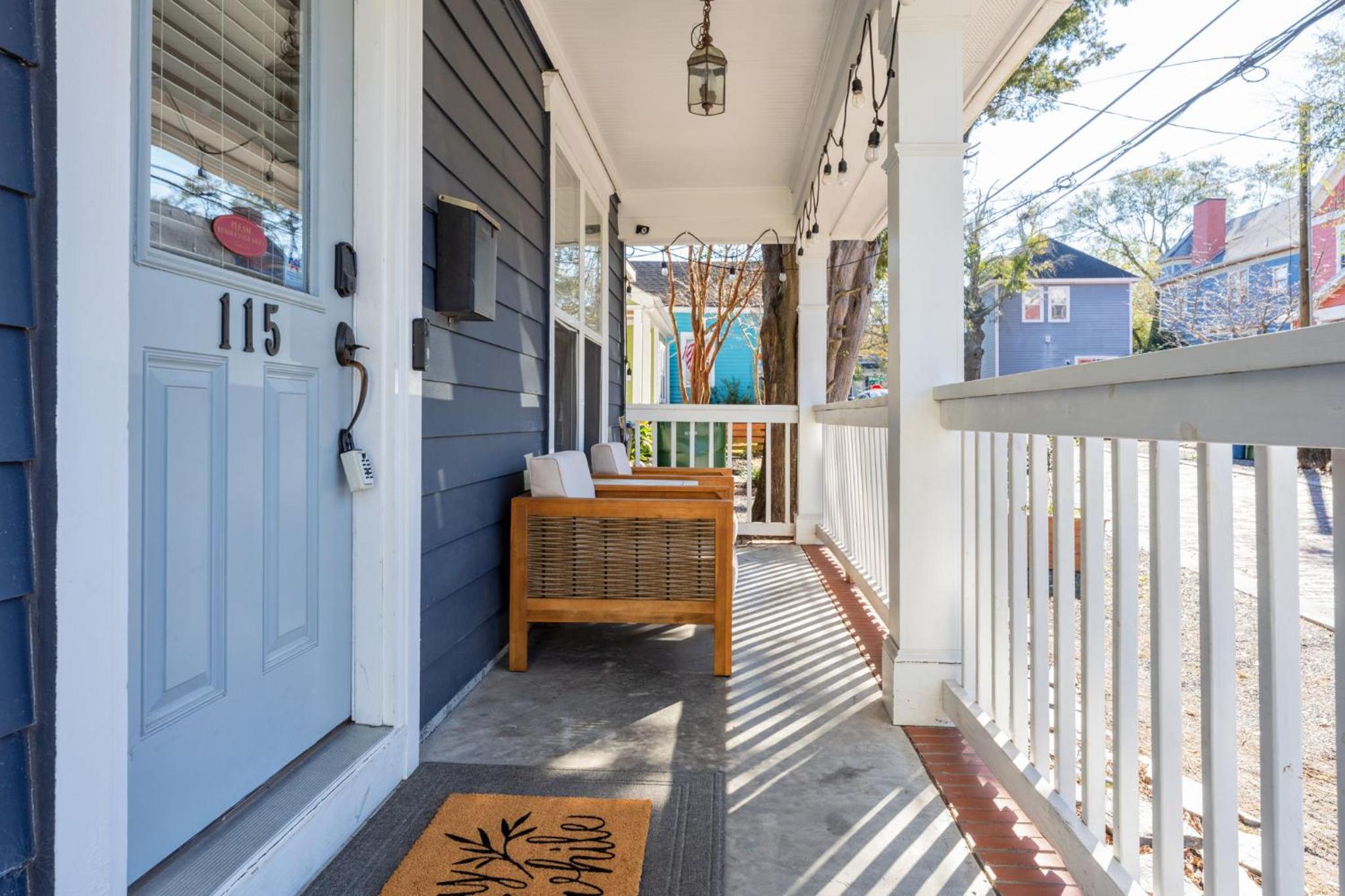 Downtown Wilmington Home ~ Pet Friendly