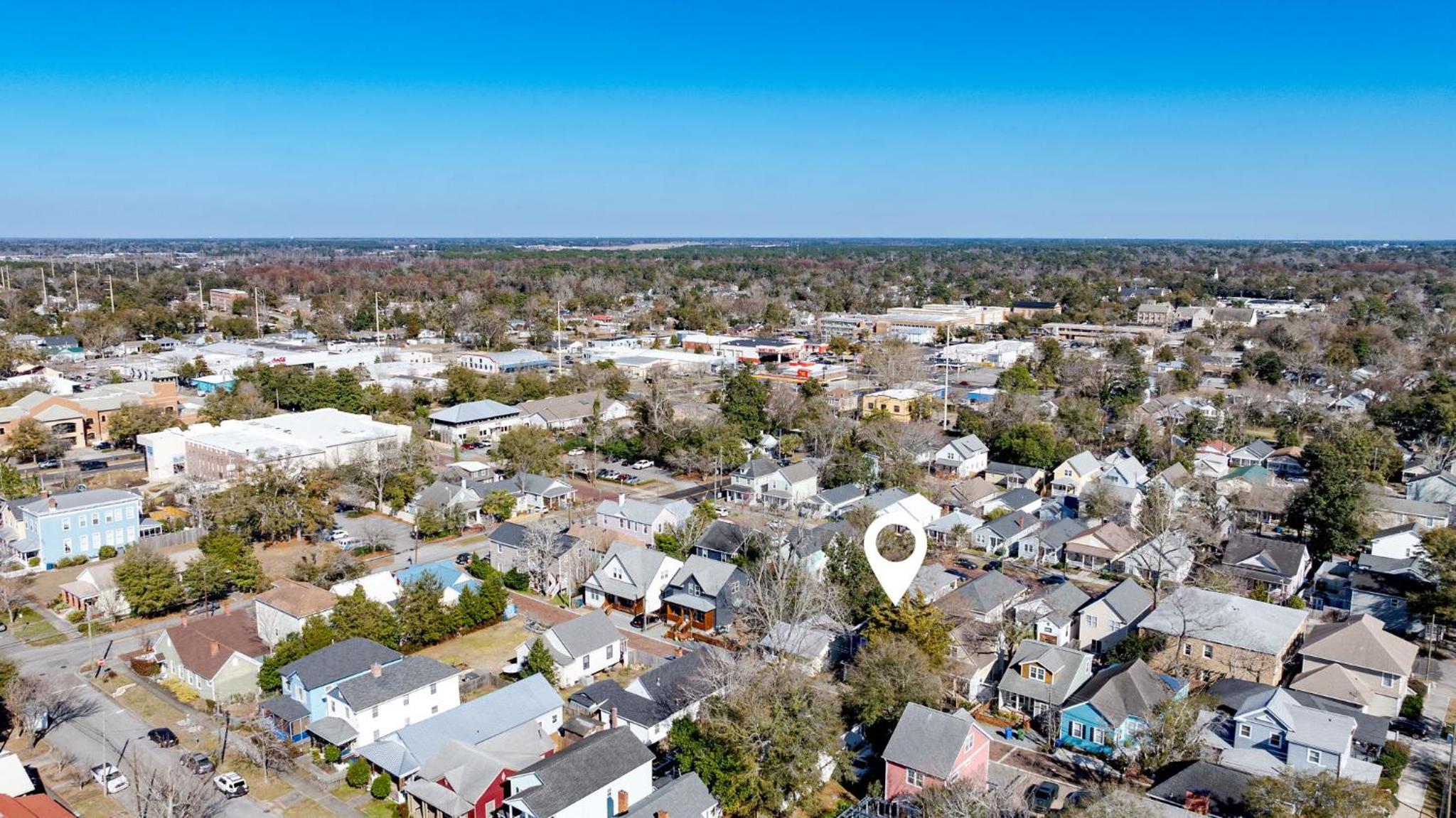 Downtown Wilmington Home ~ Pet Friendly