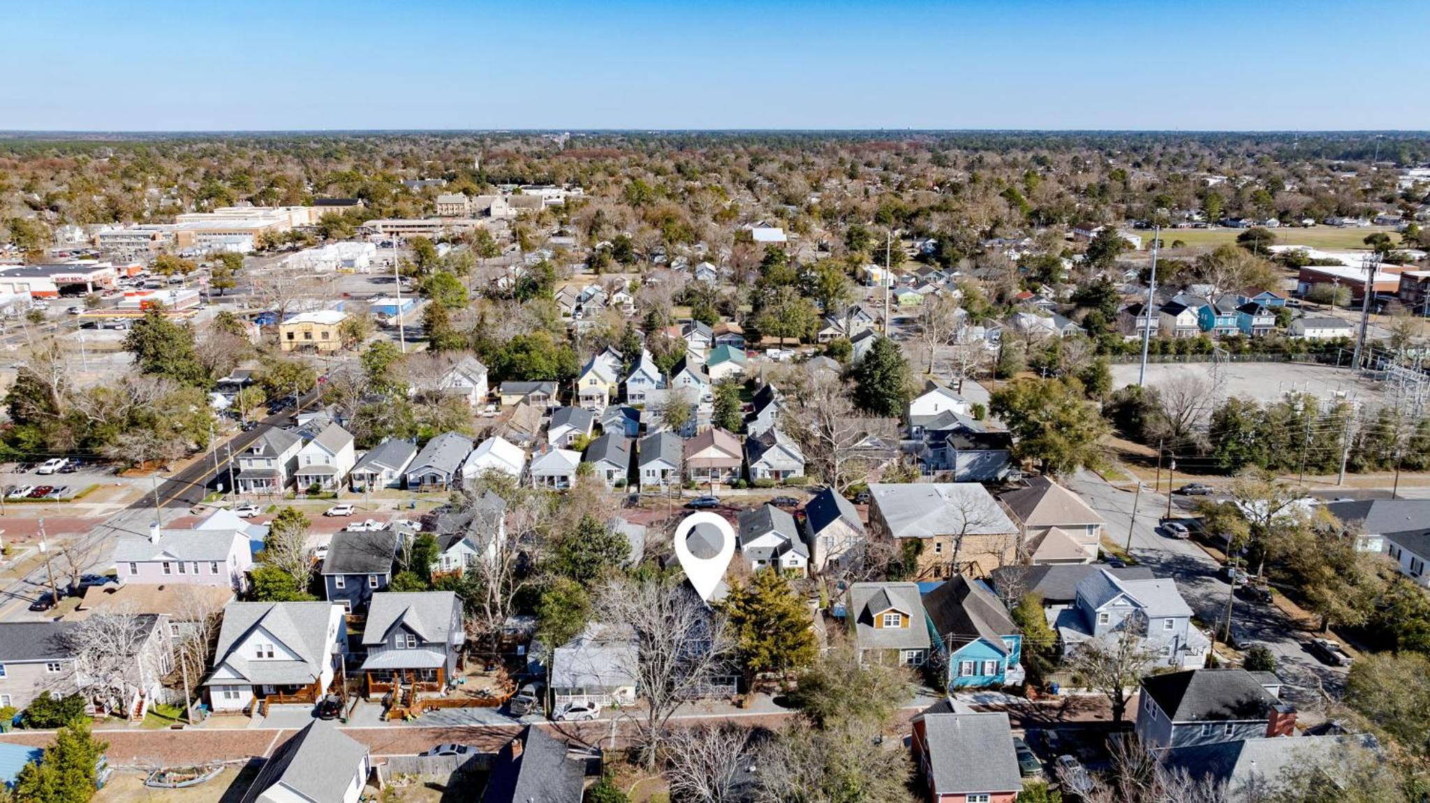 Downtown Wilmington Home ~ Pet Friendly