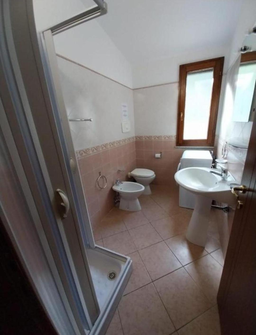 Villa Agasi piscina e vista mare