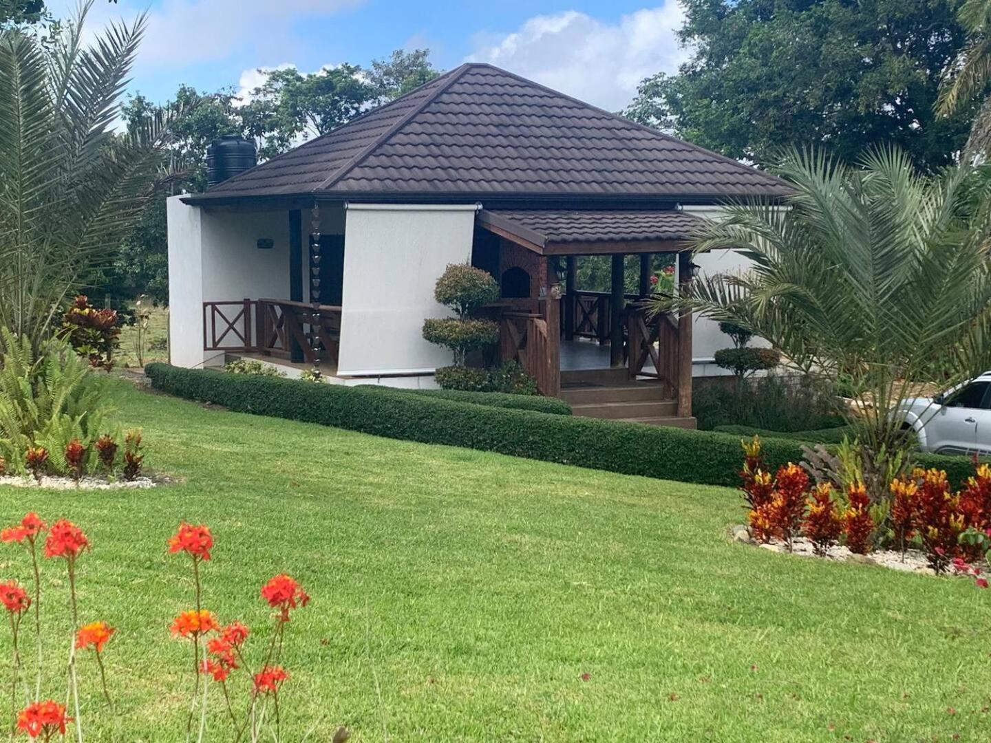 Villa María Victoria, en Jarabacoa