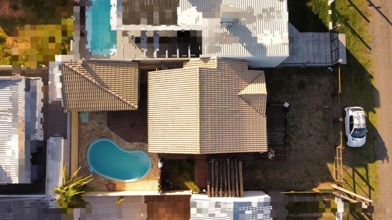 Linda casa com piscina 50m praia