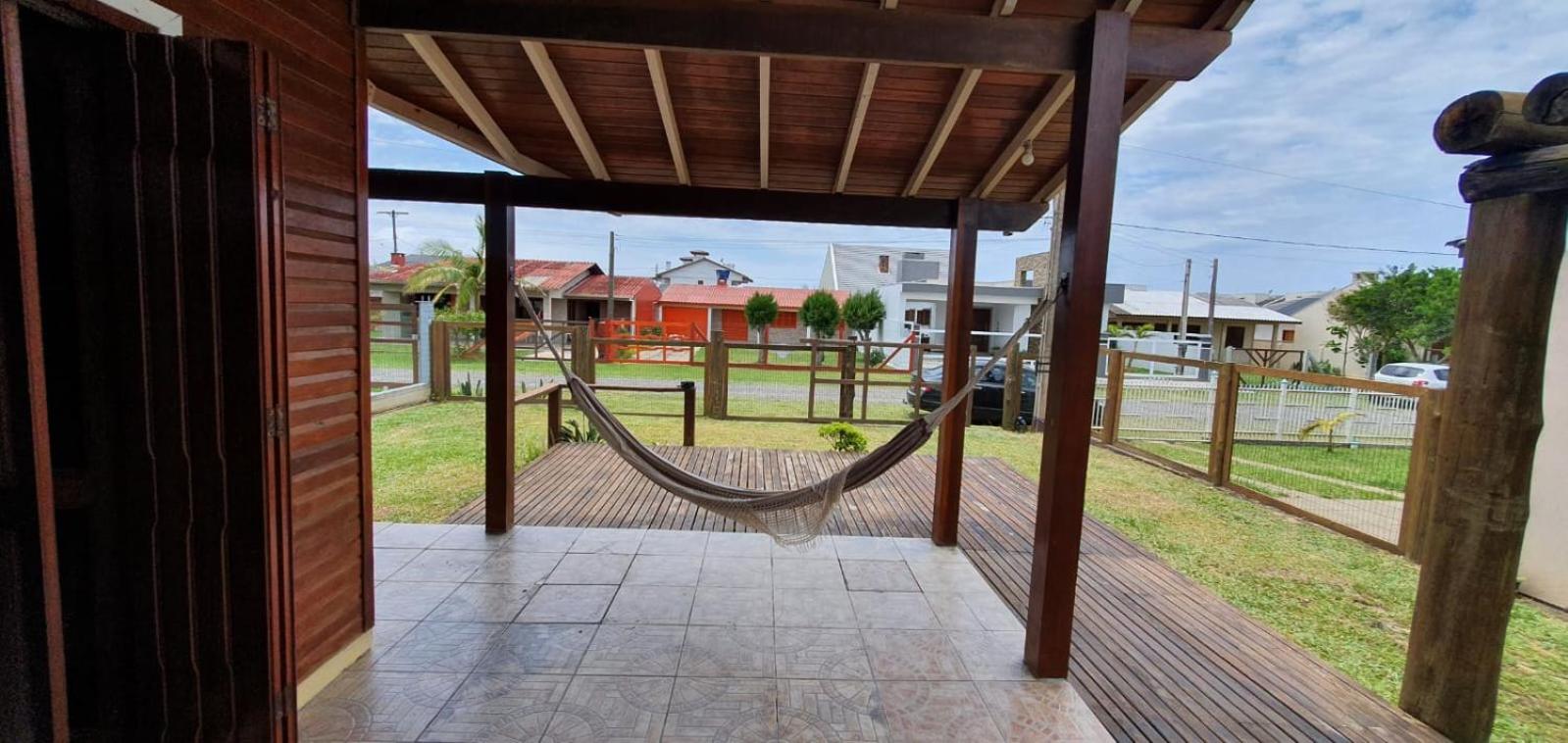 Linda casa com piscina 50m praia