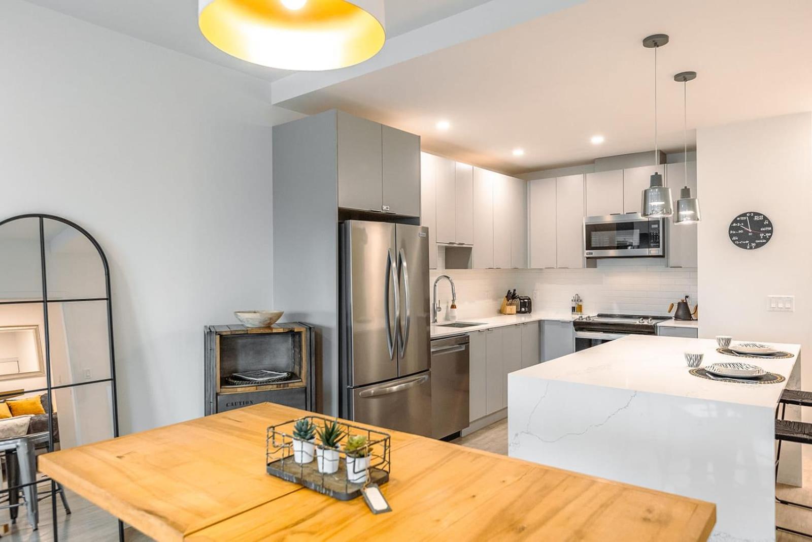 Revelstoke Alpine Retreat - RARE One-Bedroom Condo