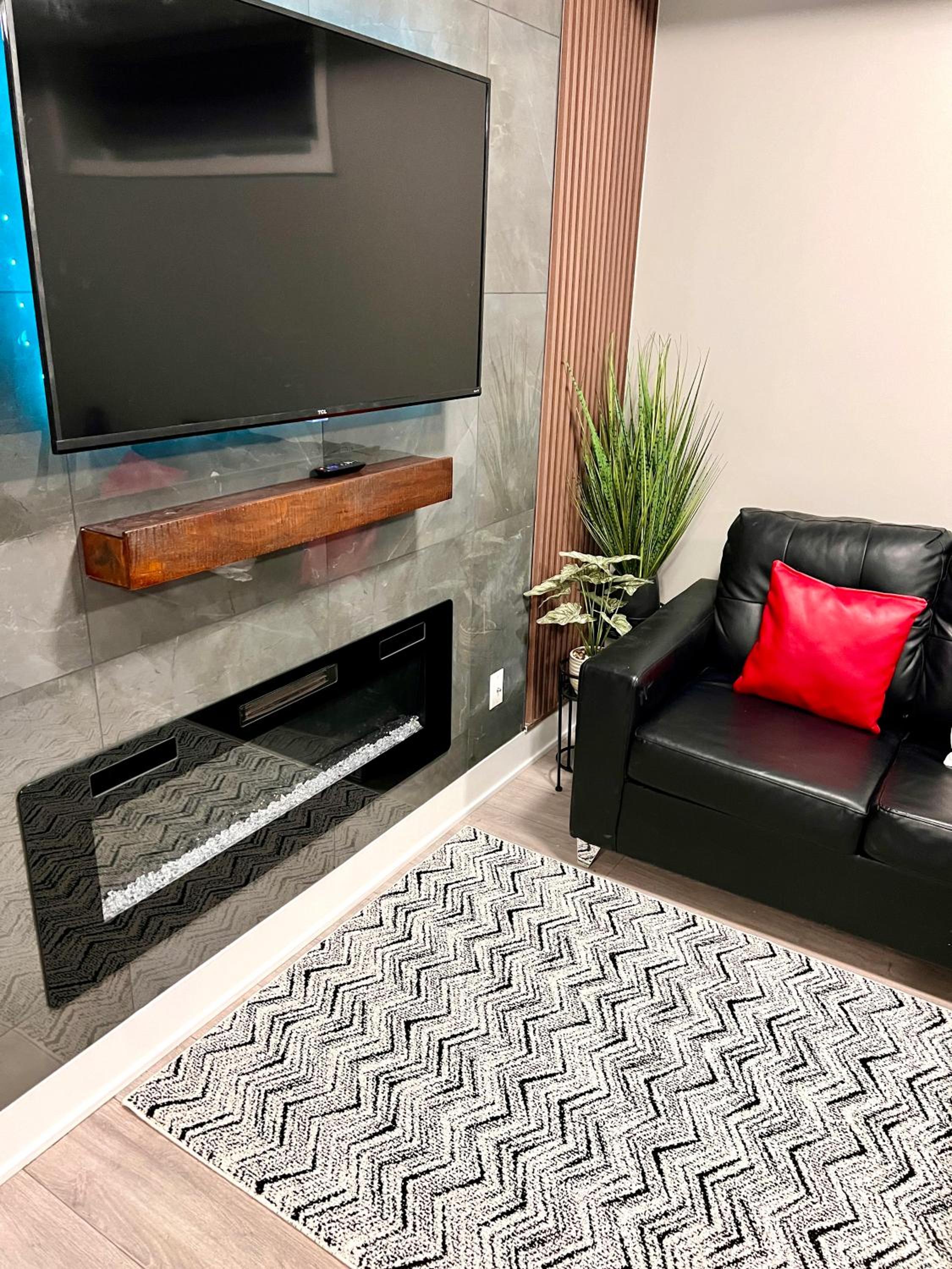 Niagara Getaway across Fallsview