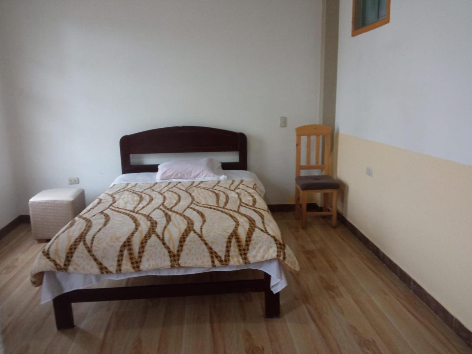 Habitación con jakussi luxar view 4
