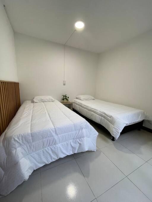Apartment w/ Jacuzzi Best location/ Parque Lleras