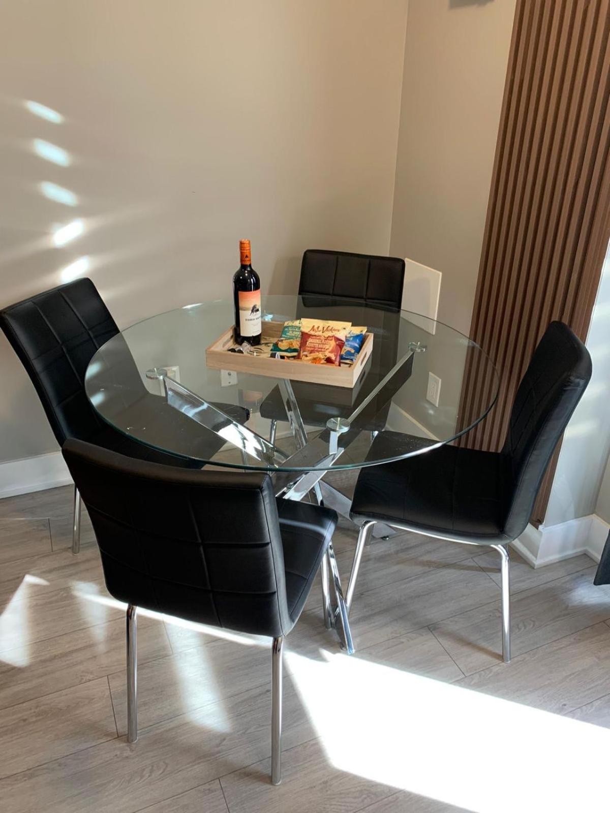 Niagara Getaway across Fallsview