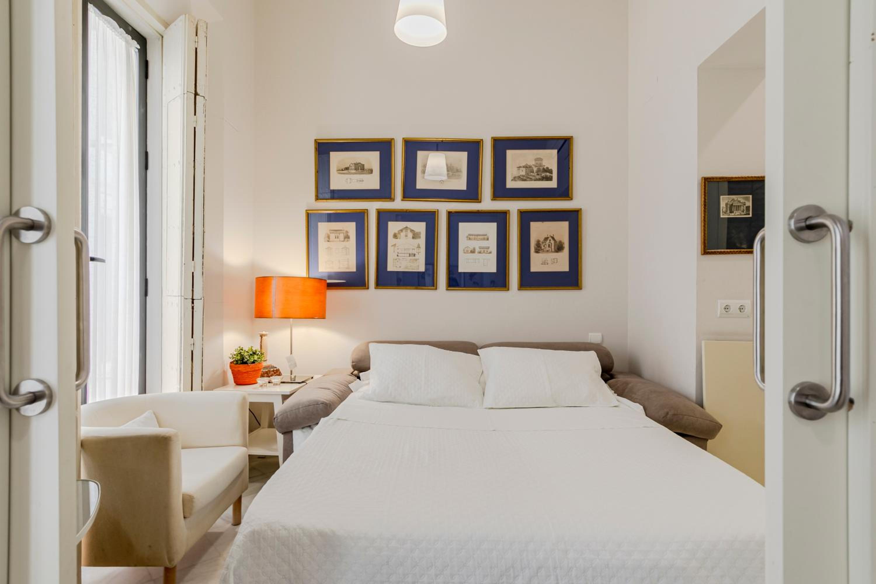 Sevilla Home Center