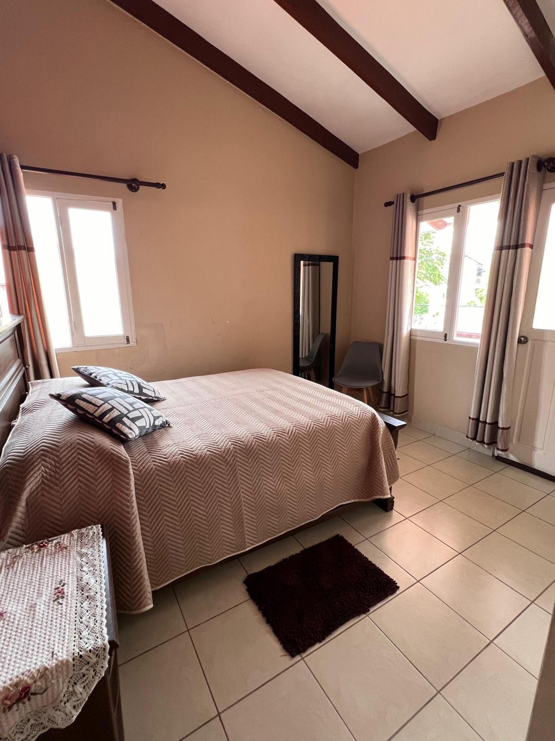 Hermosa y cómoda casa en Cochabamba
