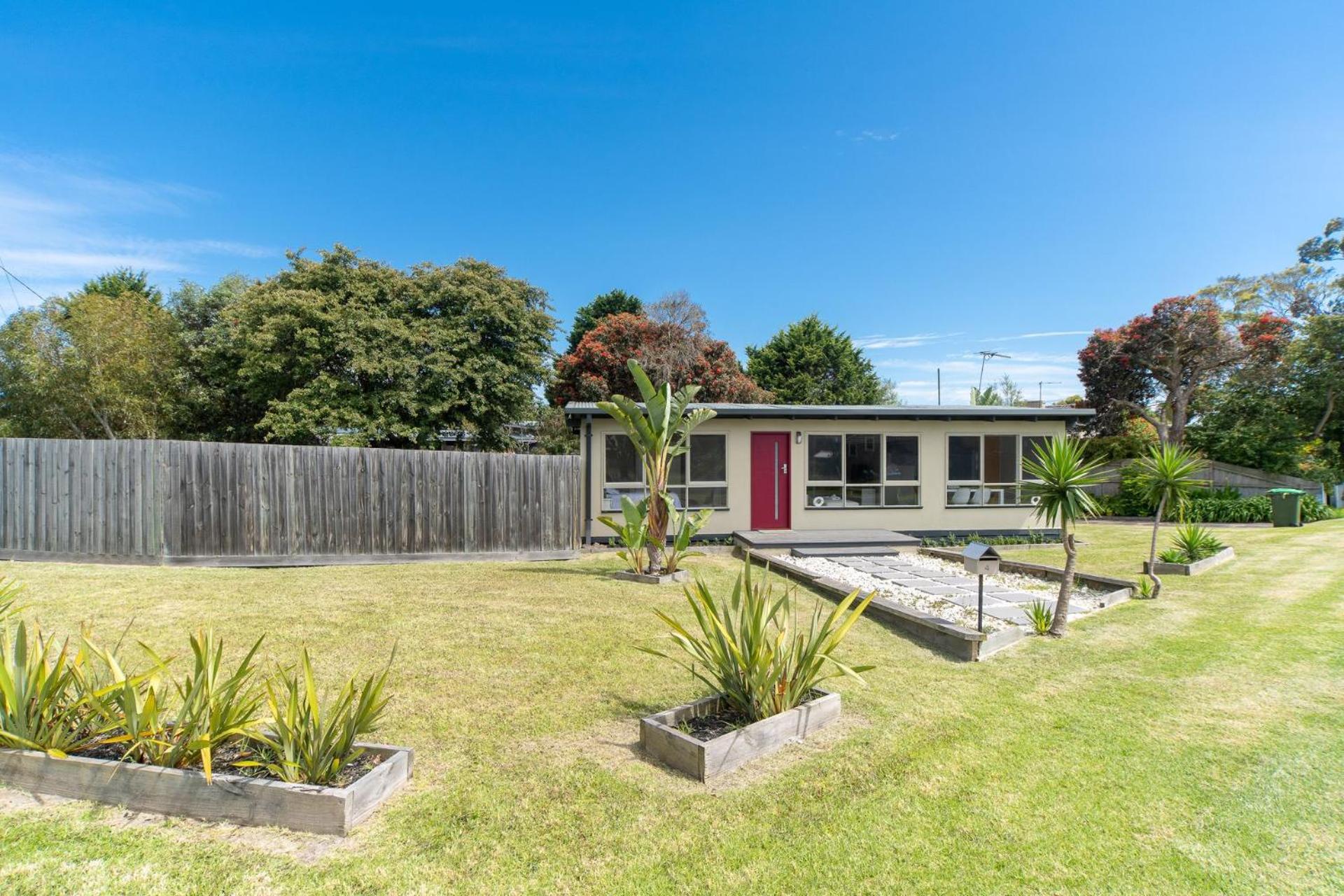 Tropicana Coastal Cottage