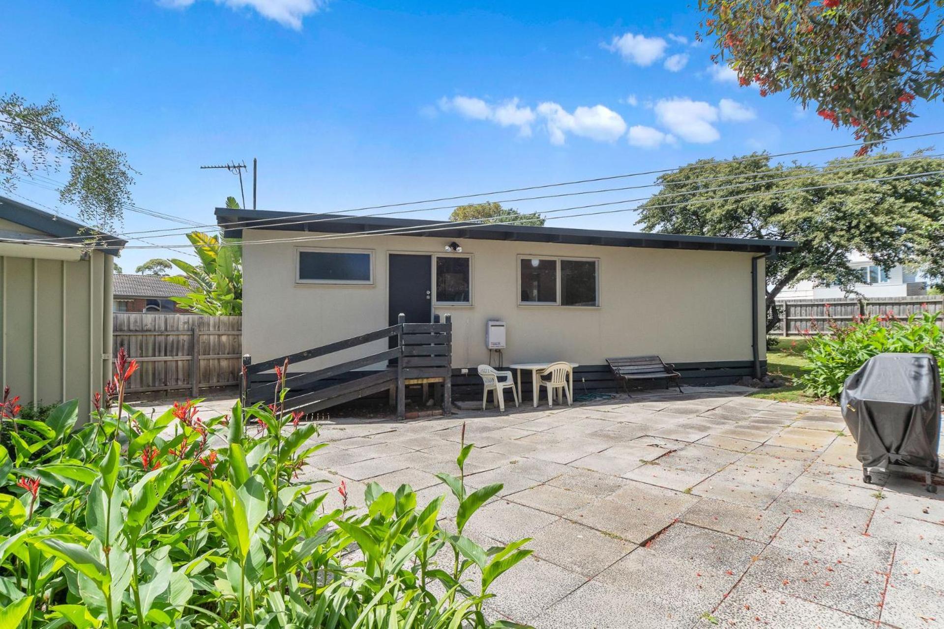 Tropicana Coastal Cottage