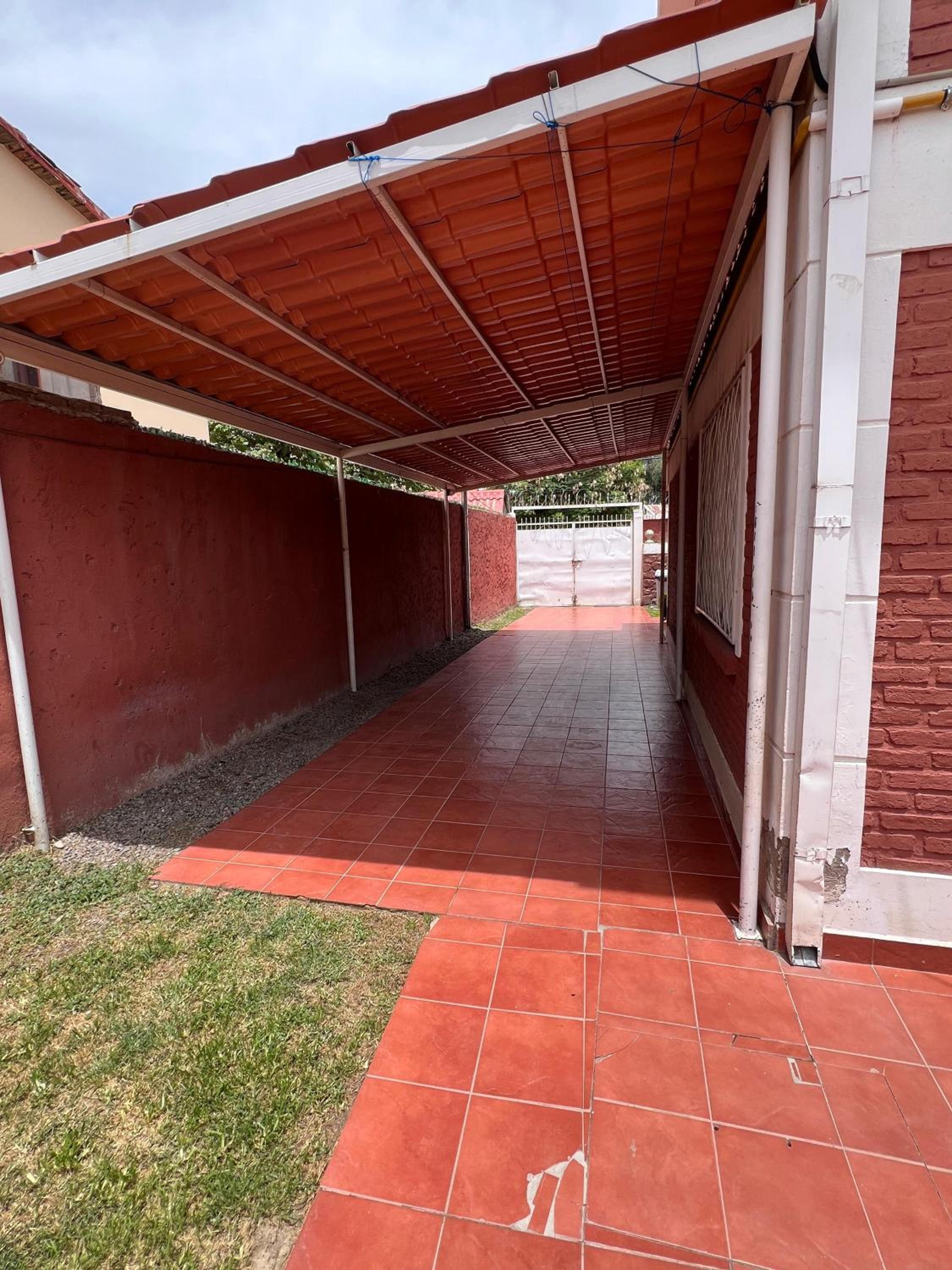 Hermosa y cómoda casa en Cochabamba