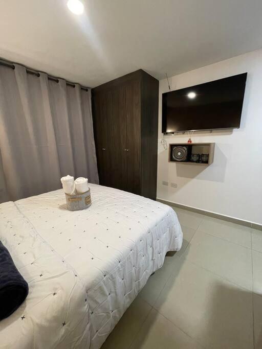 Maravilloso y Confortable Apartaestudio Medellin 703