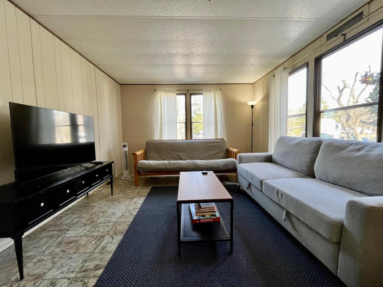 Roberts Roost Resort